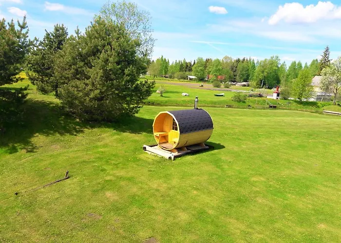 Nyaraló Kuu Homes Kavastu